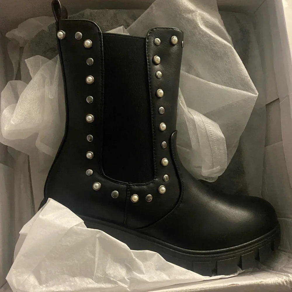 Olivia Miller Womens Samantha Studded Ankle Boots Black Size 7 - Picture 5 of 6